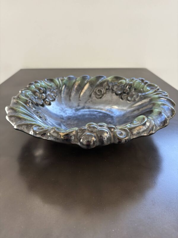 Coupe Art nouveau en céramique ancienne – décor raisin