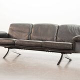 De Sede Black Leather Strap Stitched Three-Seat Sofa DS31. Switzerland, 60s