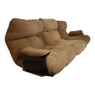 Marsala sofa