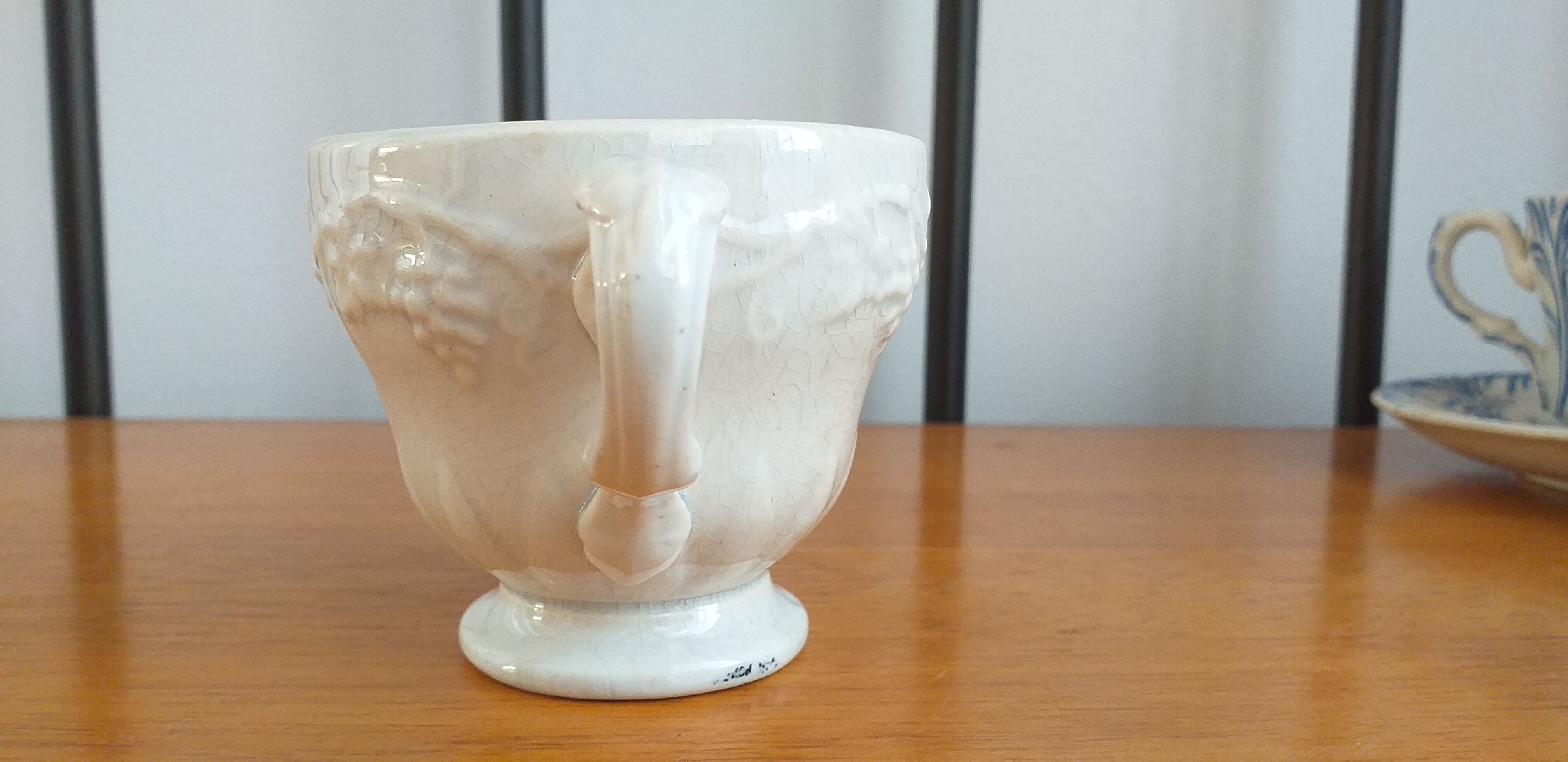 Porcelain cup Creil and Montereau