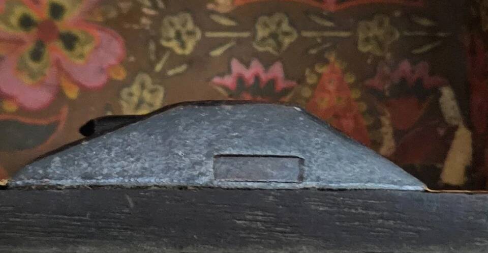 Old oak buffet – Regional style / Louis XV - XVII period