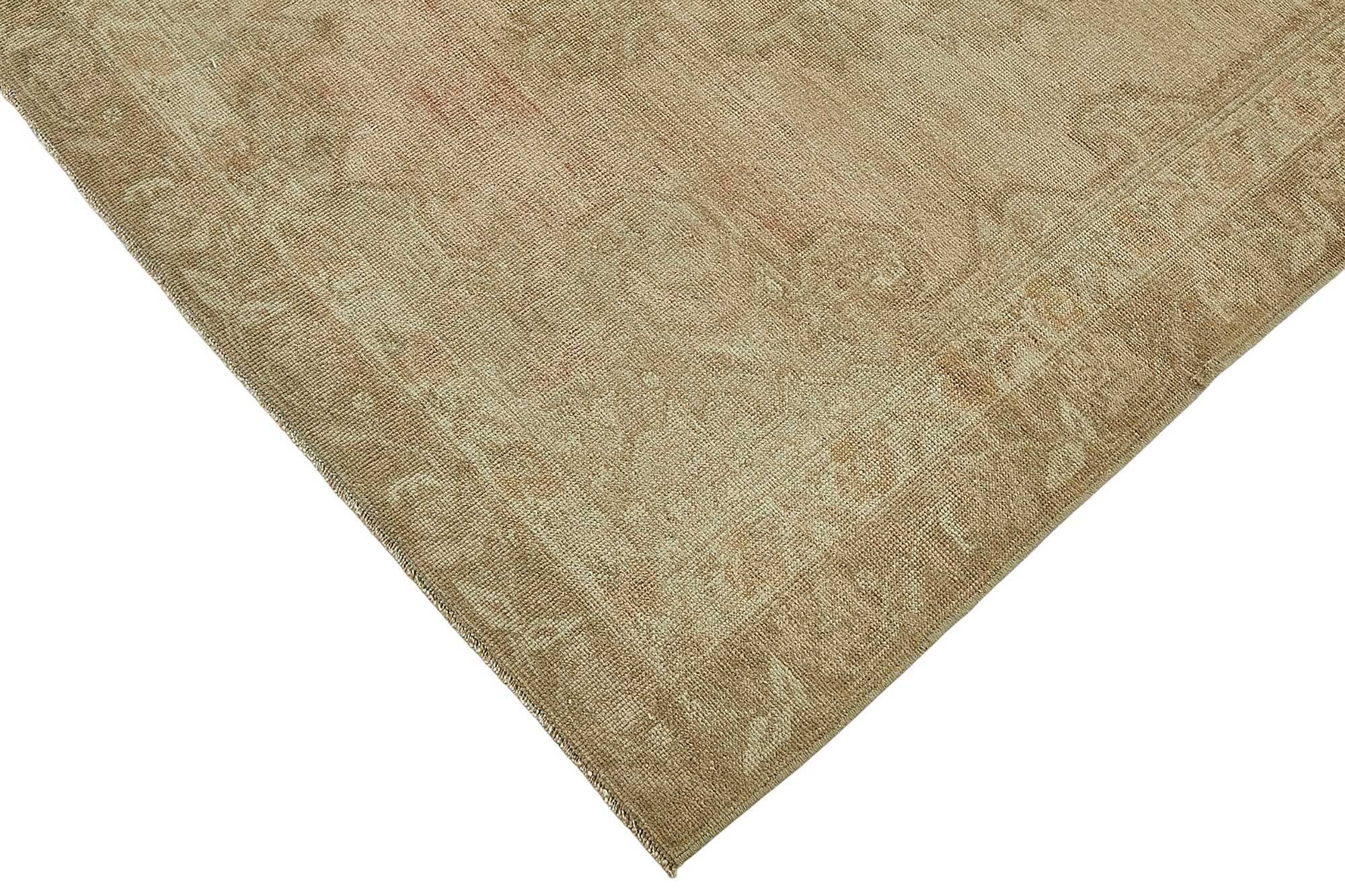 Turkish Vintage Anatolian Rug 119 cm x 197 cm