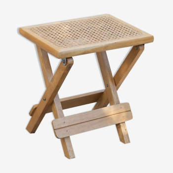 Folding stool in vintage cannage