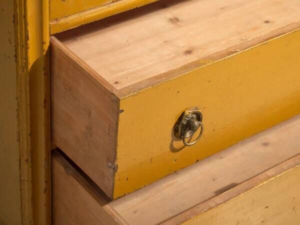 Large antique four-drawer chest (circa 1920)
