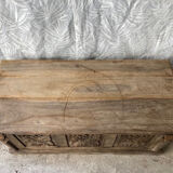 Solid wood chest