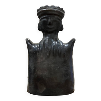Natural pottery statuette