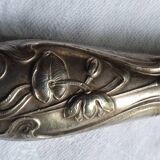 Art Nouveau salad servers in horn and silver metal