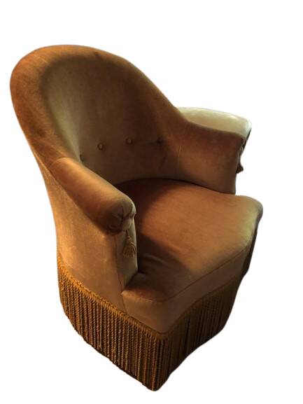 Set of 4 frog chairs and 2 poufs for a professional project.
