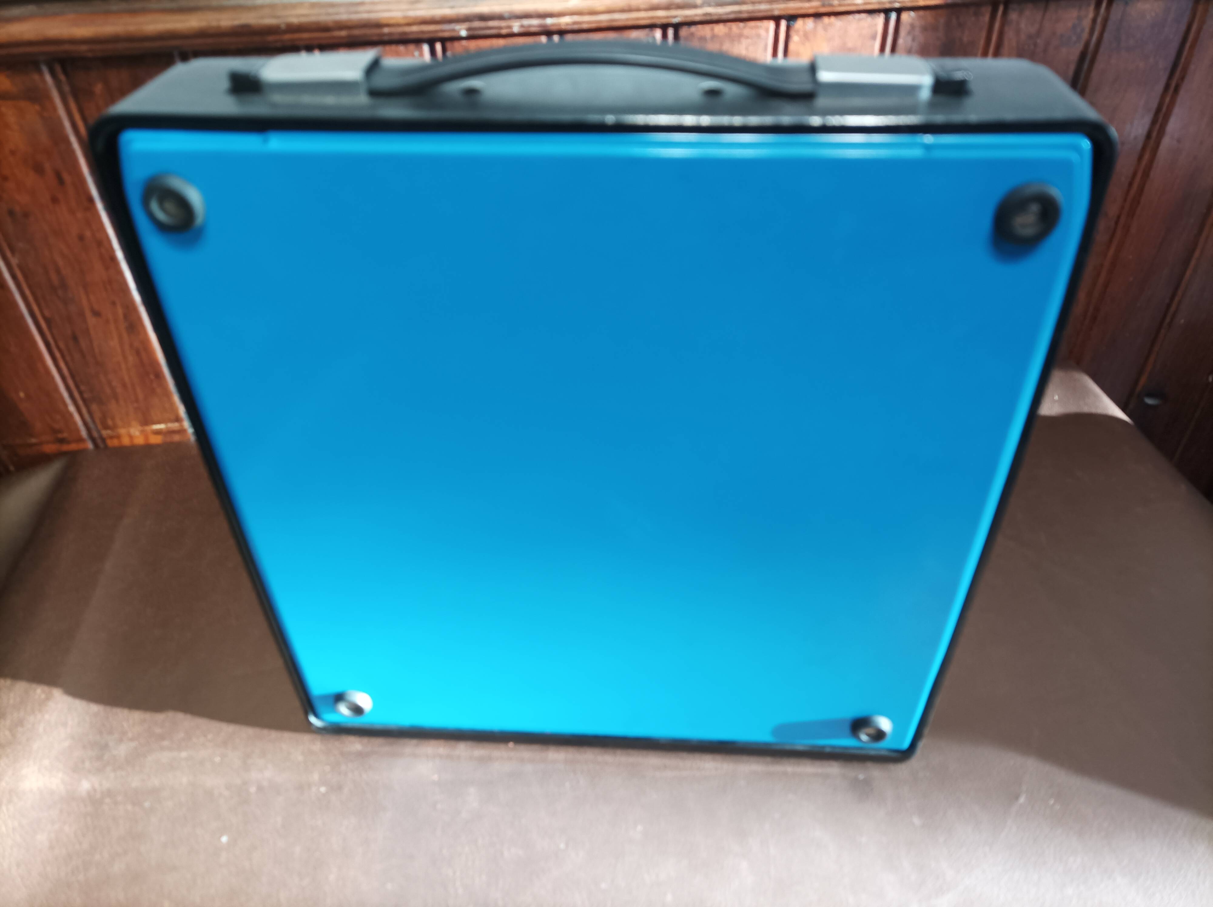 Sperry Remington 1020 deep blue typewriter Perfect condition