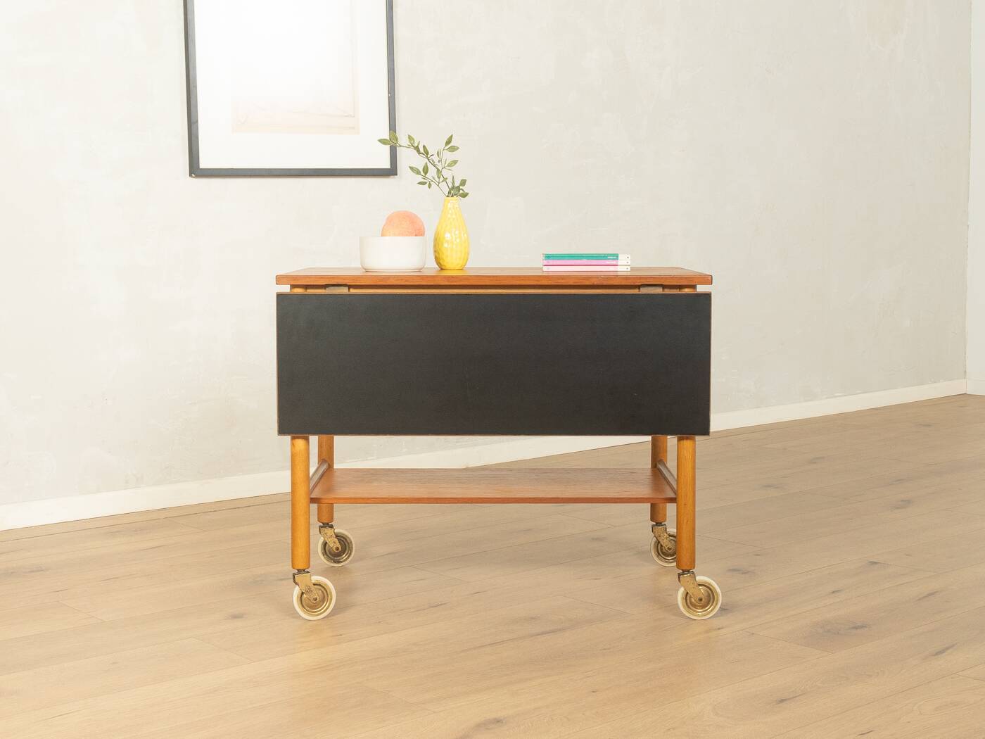 Elegant serving trolley made of fine teak wood with folding function, Gemla, Sweden, 1960s