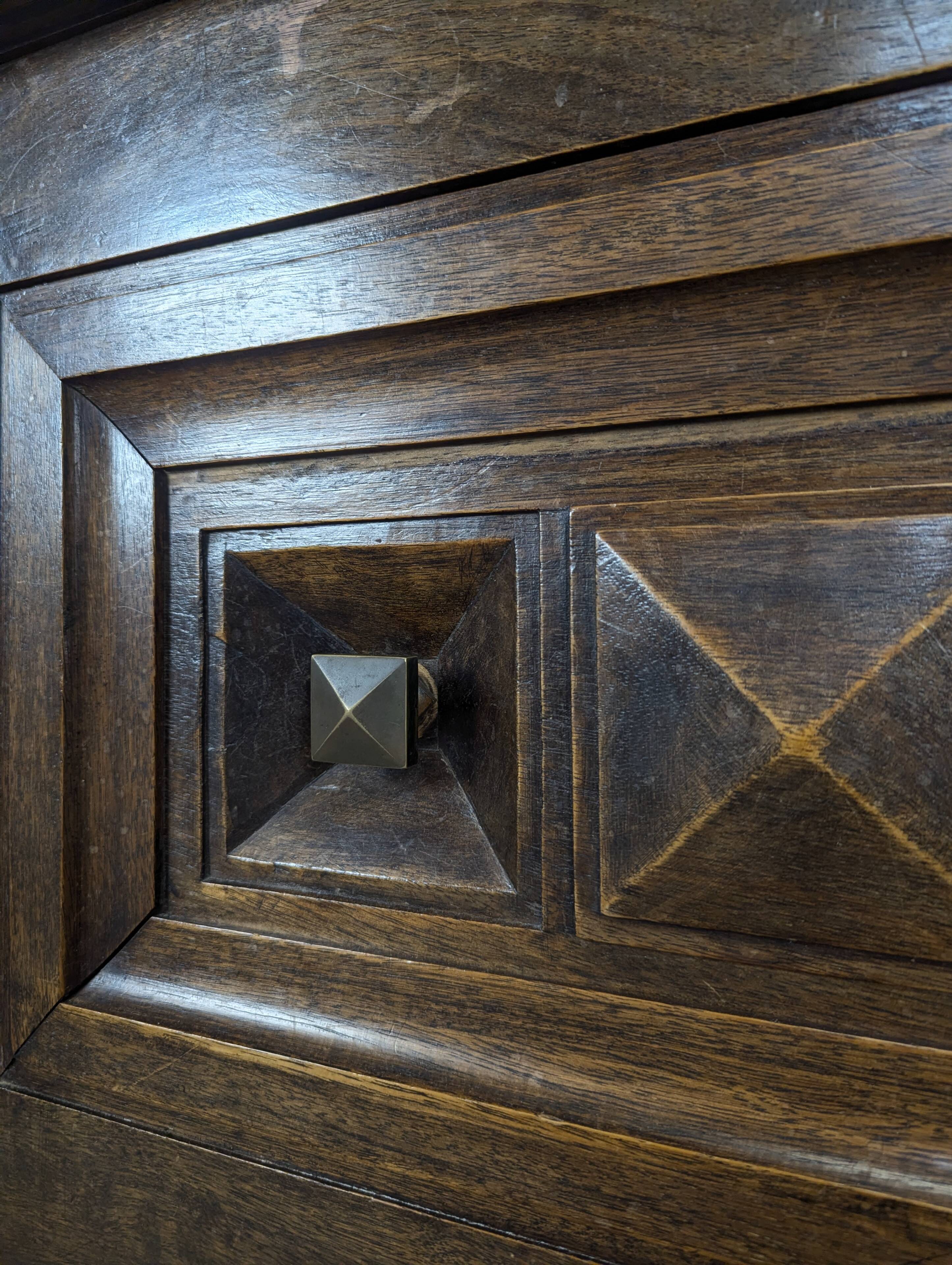 Art Deco oak enfilade with a diamond point decoration.