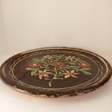 Decorative ceramic plate