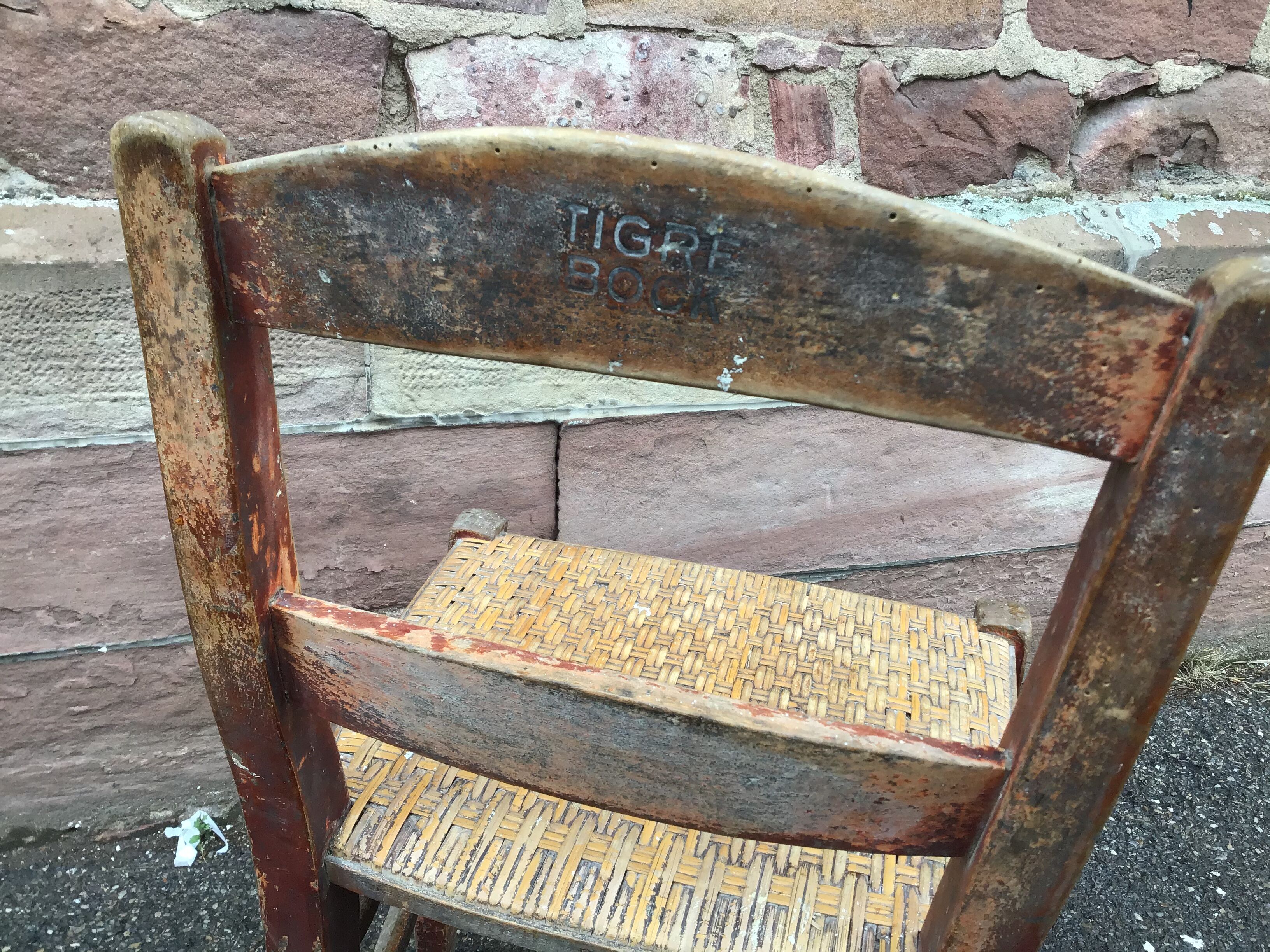 2 chairs bistro restaurant tavern brewery 1930 Alsace Tigre Bock Strasbourg