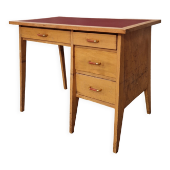 Vintage scandinavian office