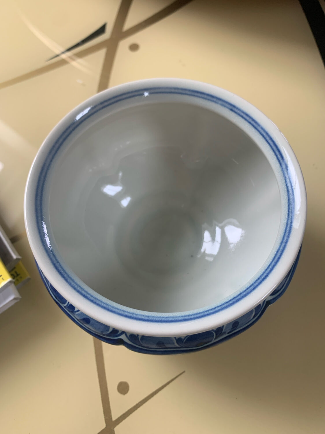 Delft tin-glazed pottery