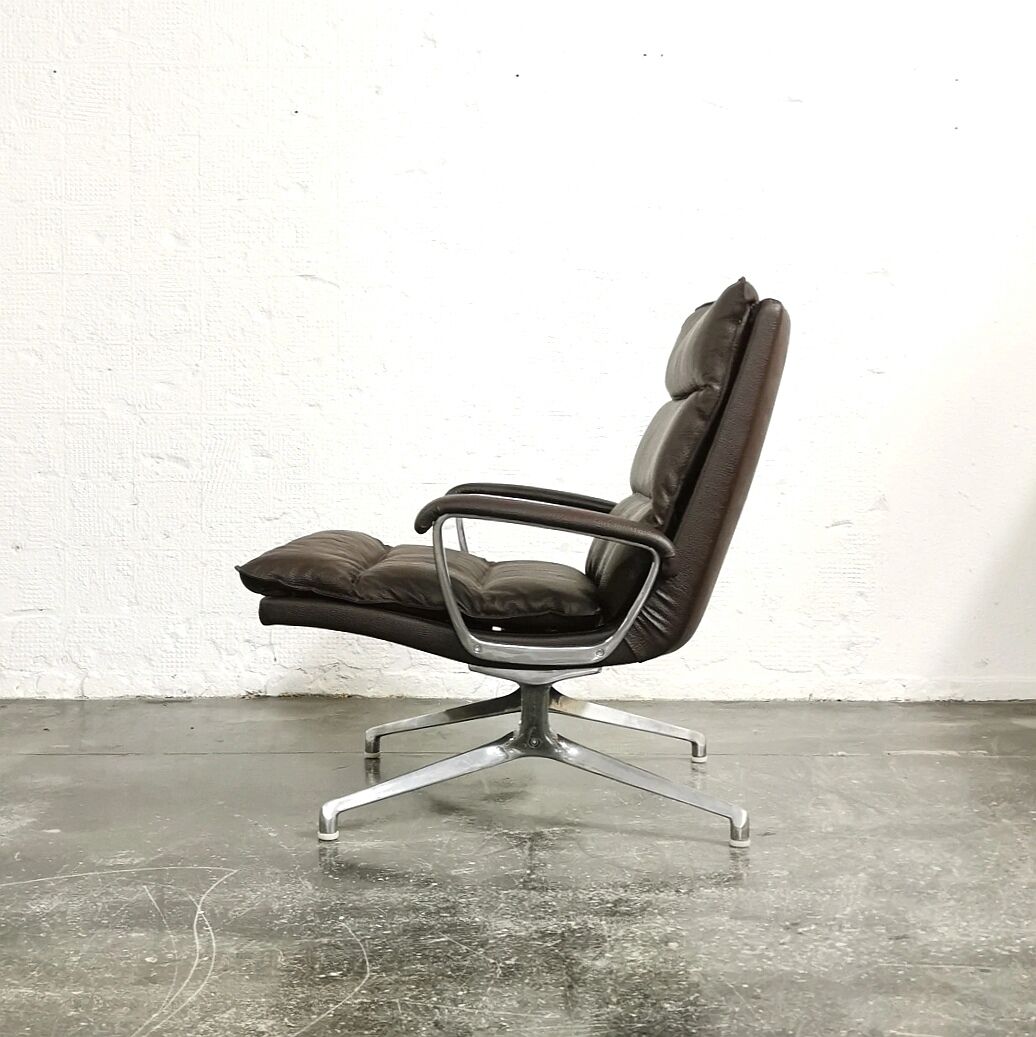 Fauteuil lounge de Paul Tuttle, Strassle International, 1960