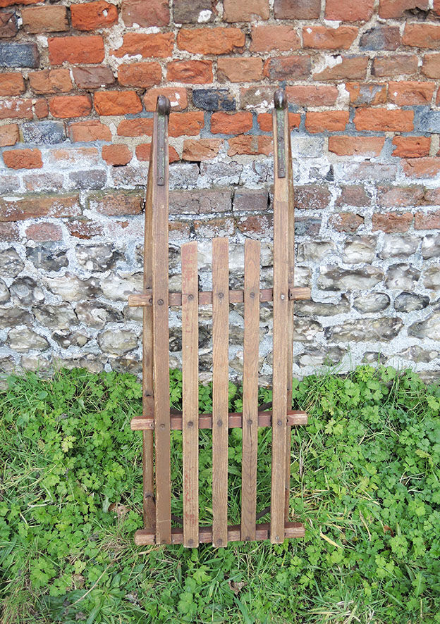Old sledding for adults in wood & metal