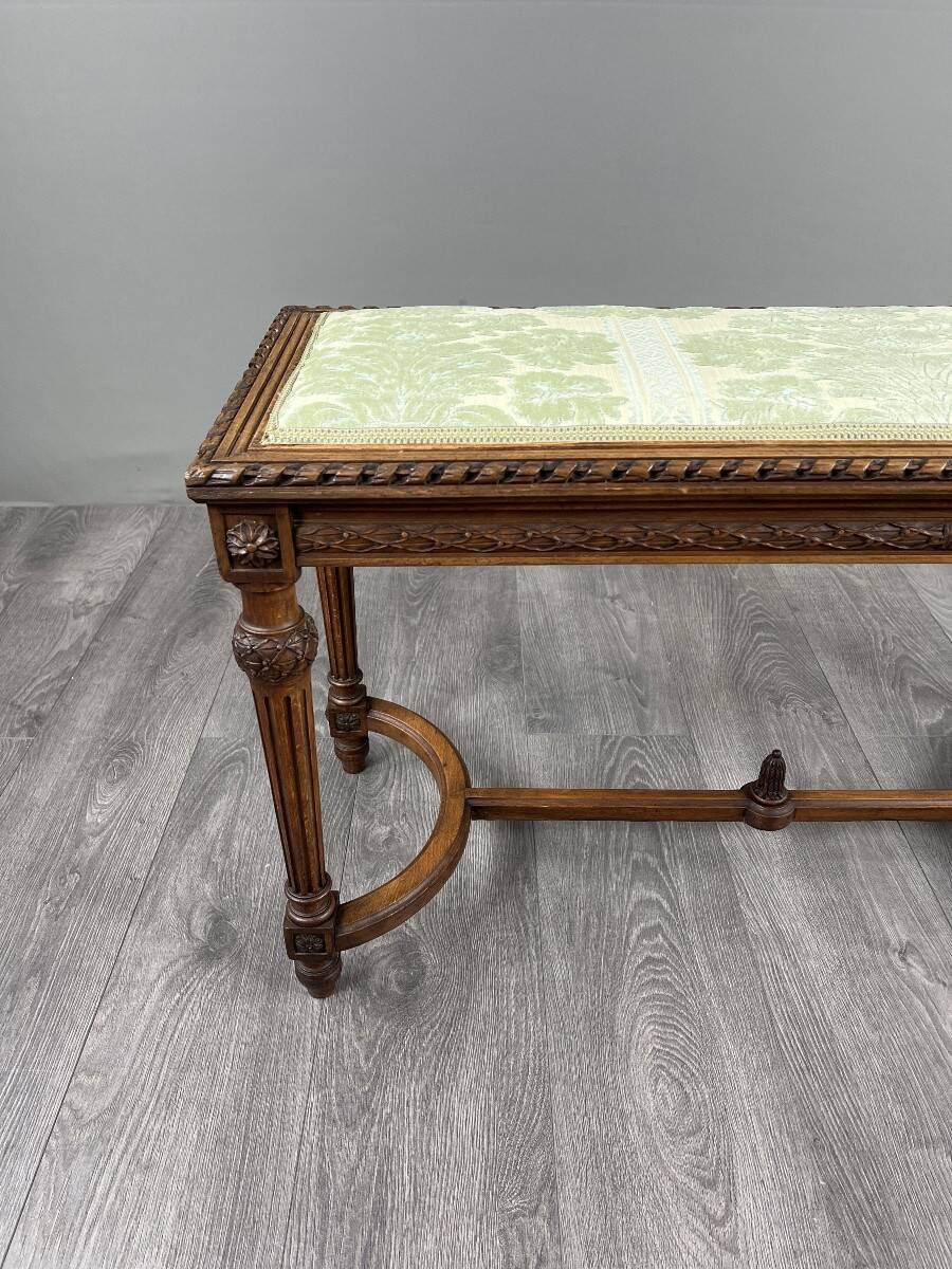 Louis XVI style carved wooden bench, 19th century