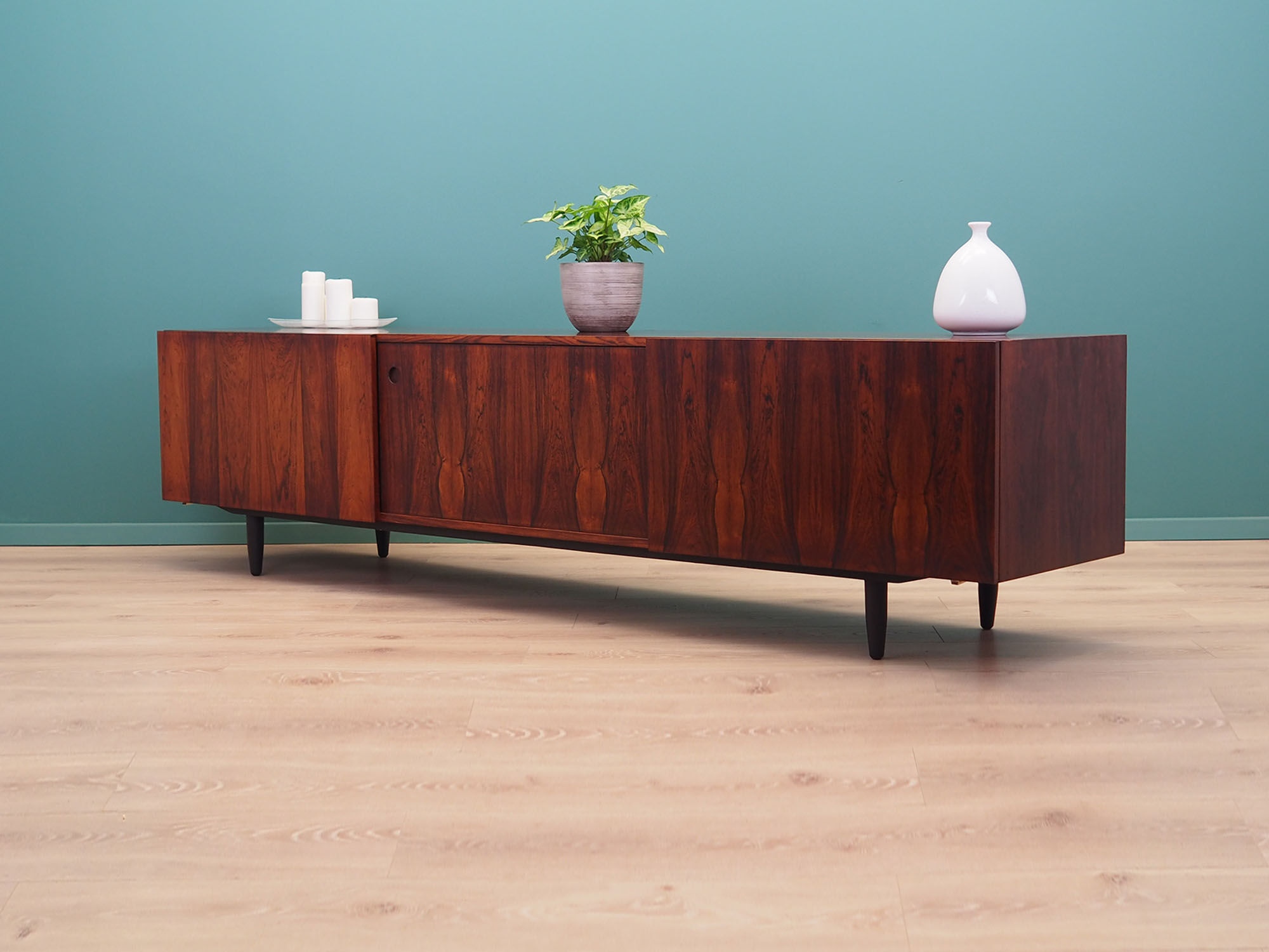 Rosewood sideboard, 70s, Danish design, designer: Ib Kofod Larsen