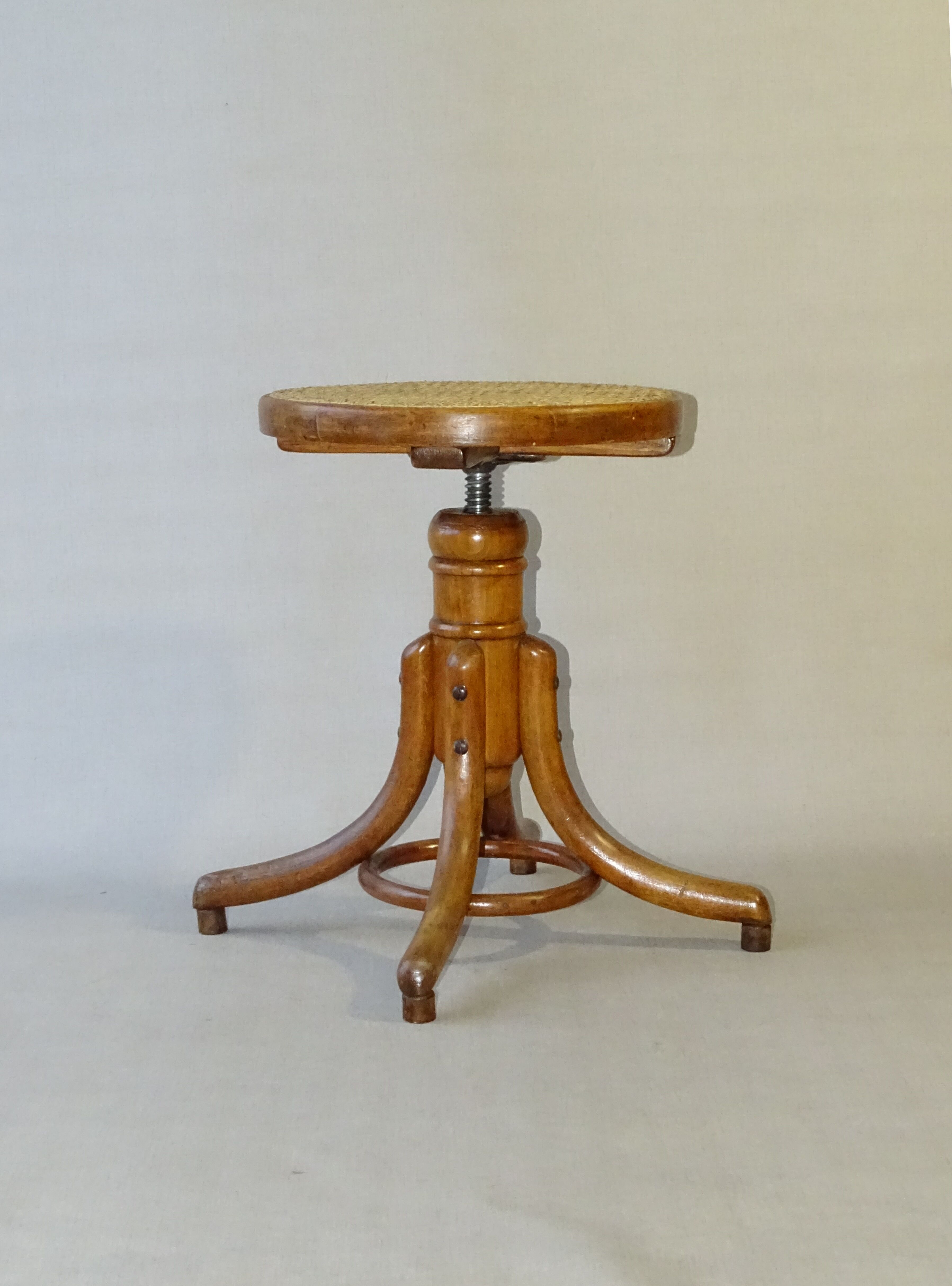 Piano stool, thonet 1900