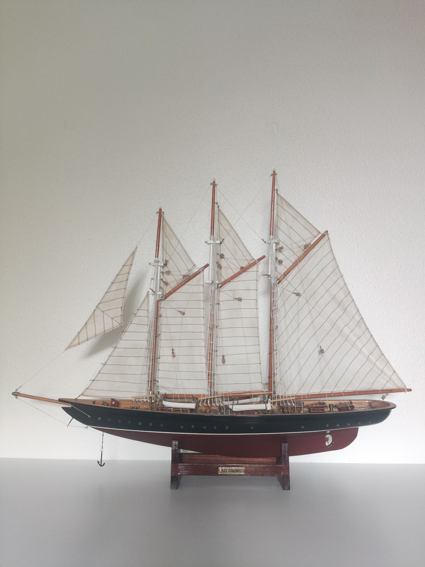 Collection model of the three-masted schooner L'Atlantide.