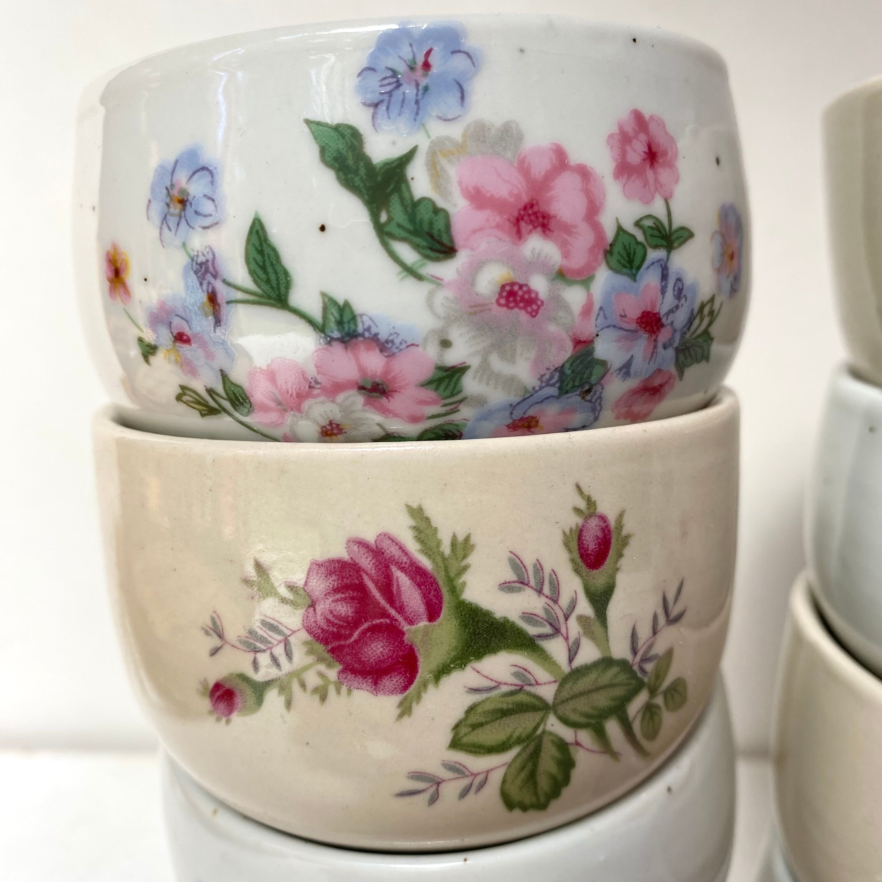 Vintage stoneware coffee tea cups