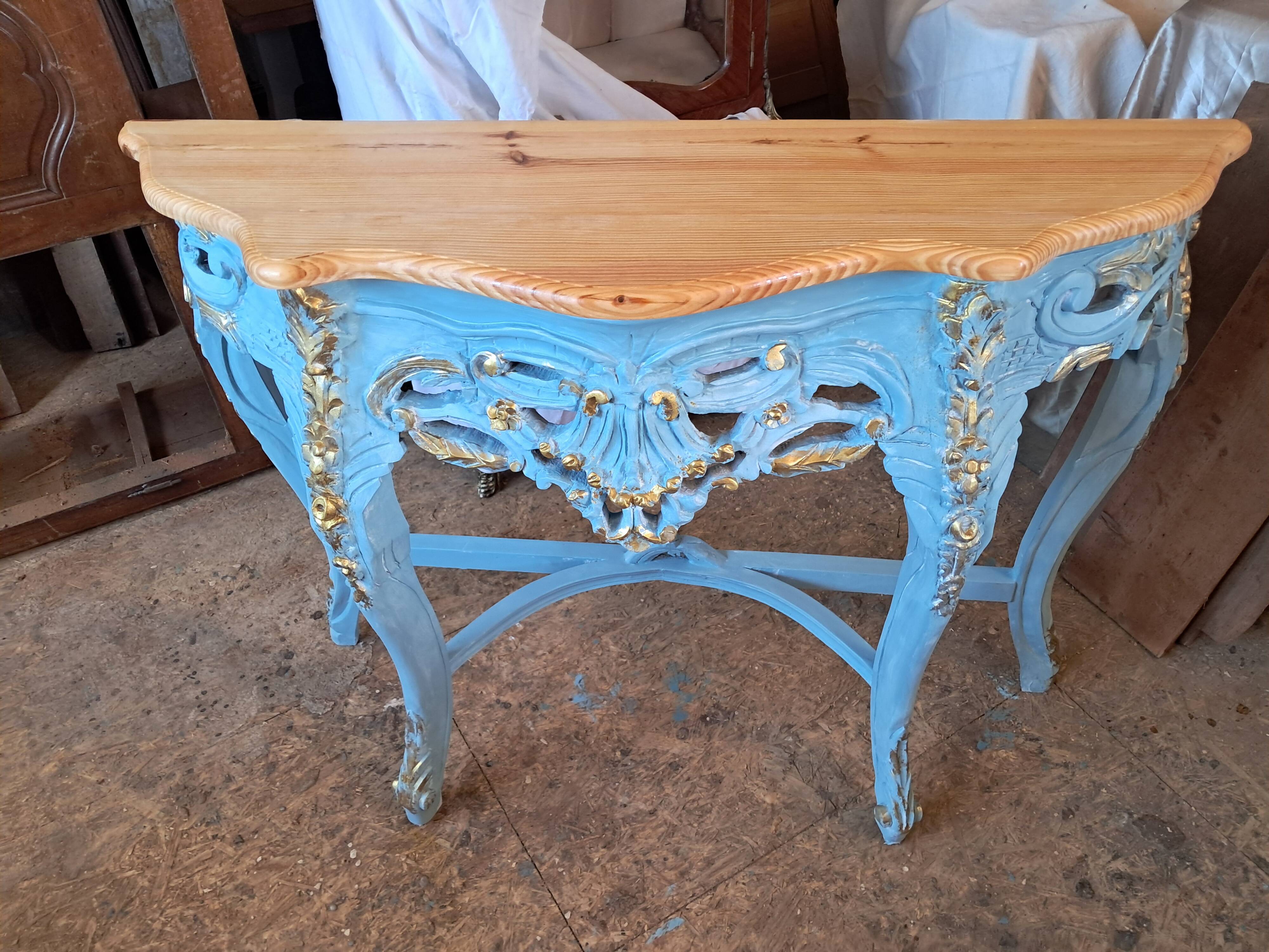 painted console
