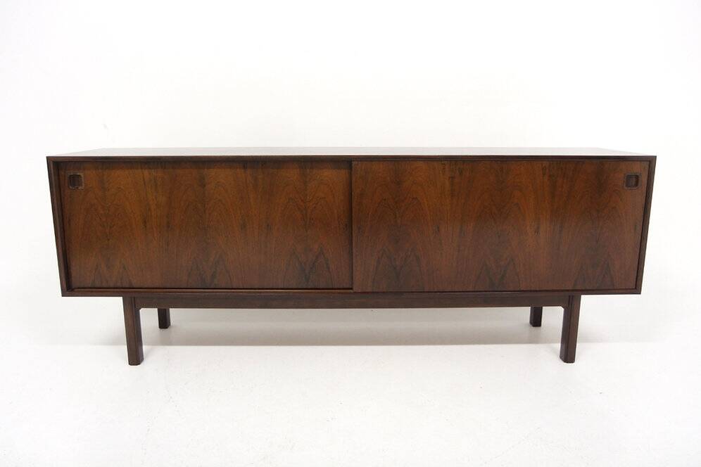 Scandinavian rosewood sideboard "Model 21", Gunni Omann, Denmark, 1960