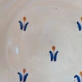 Blue flower dish
