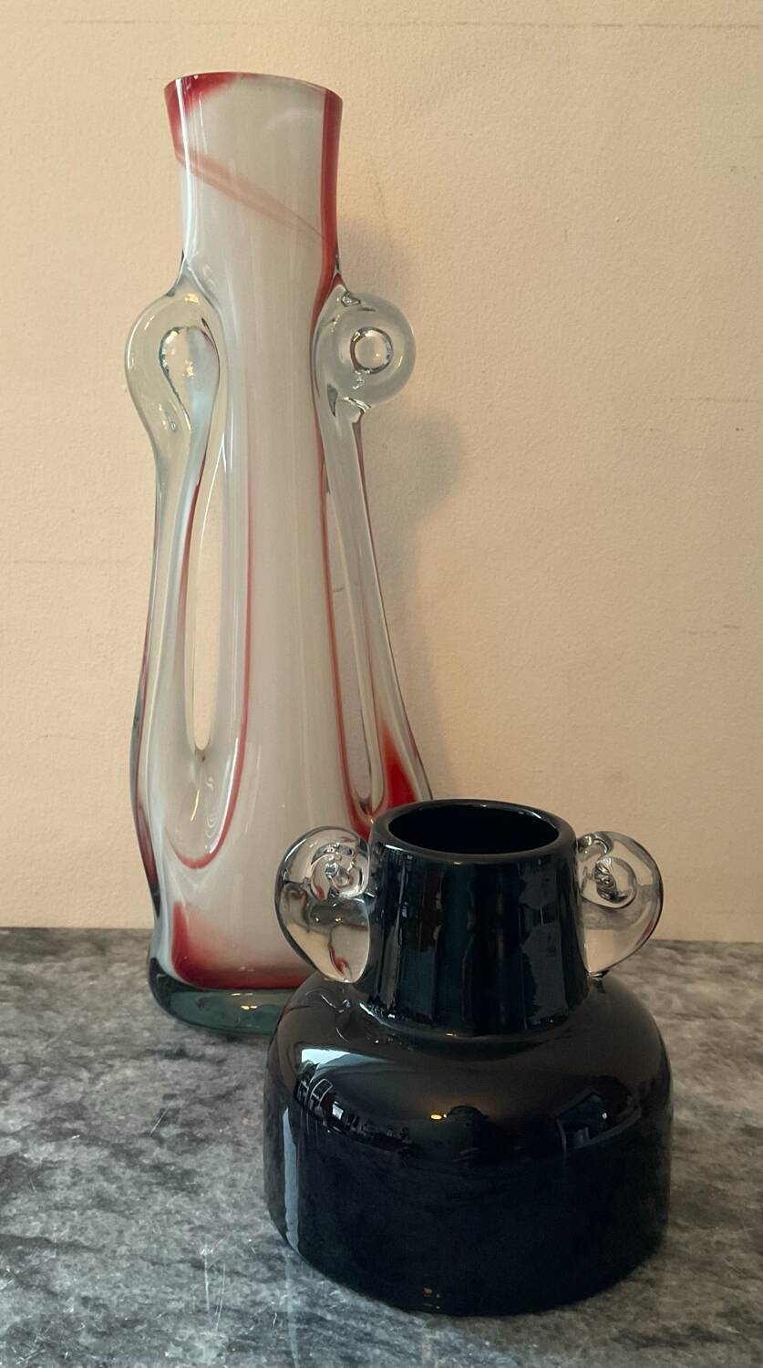 Two vintage ear vases made of Murano glass.