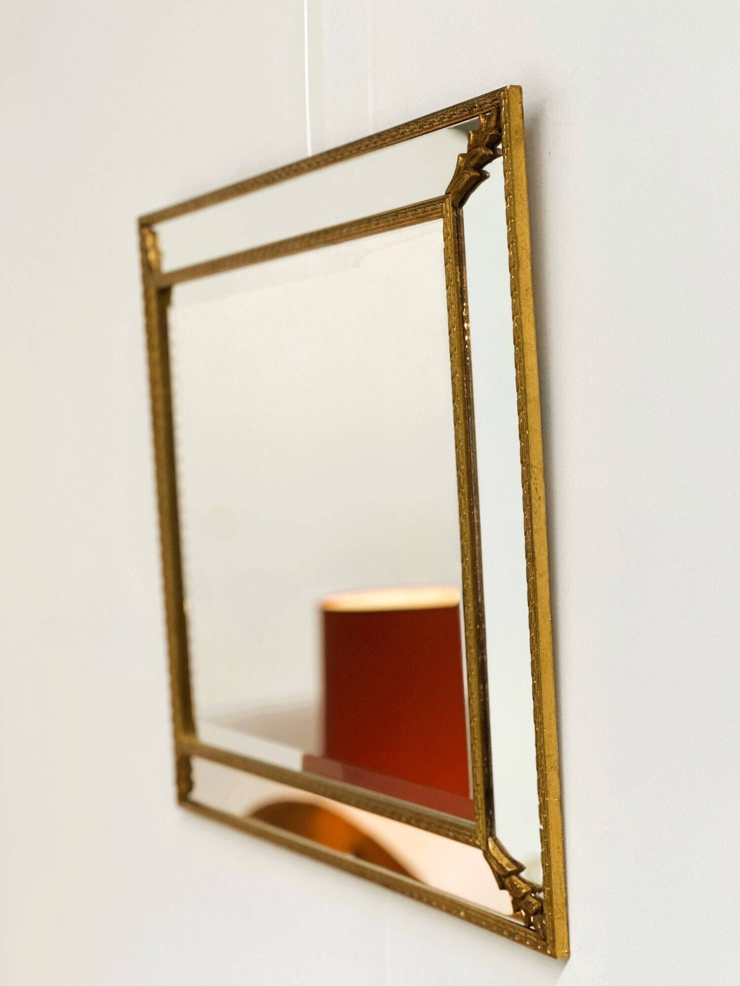 Vintage Wall Mirror in Gilded Brass with Leaf Details, 1980s