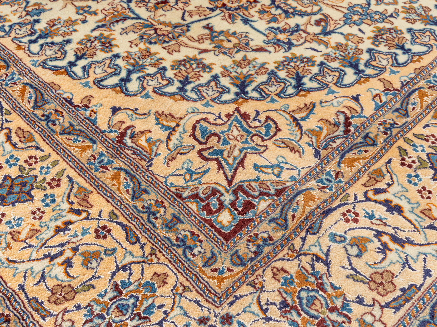 1960s nain carpet, 295 x 410