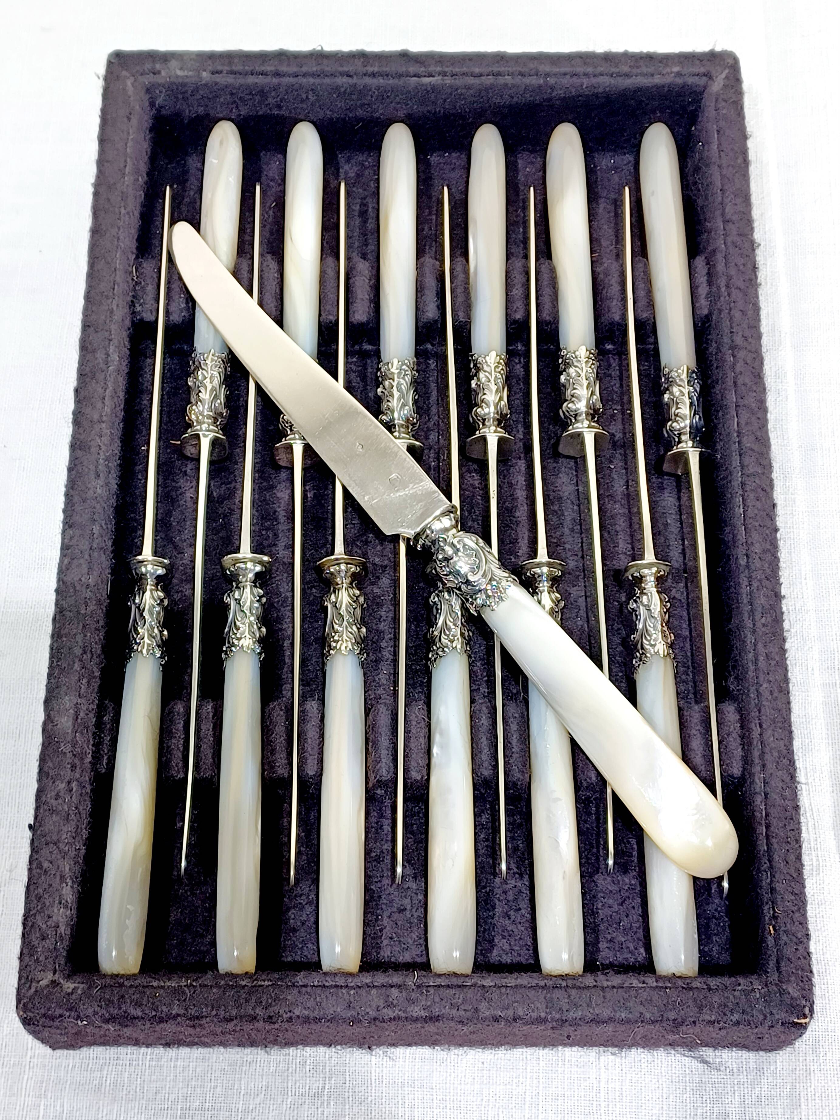 Paul Canaux et Cie – 13 Silver and Mother-of-Pearl Knives