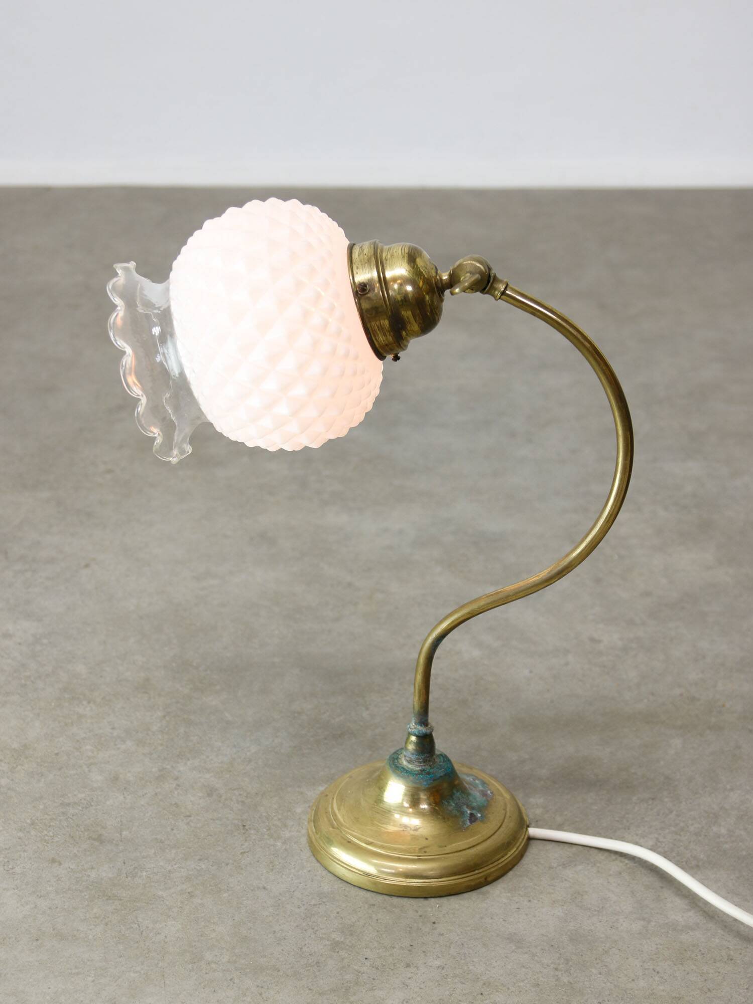 Mid Century Italian Table Lamp in Brass and Etched Glass