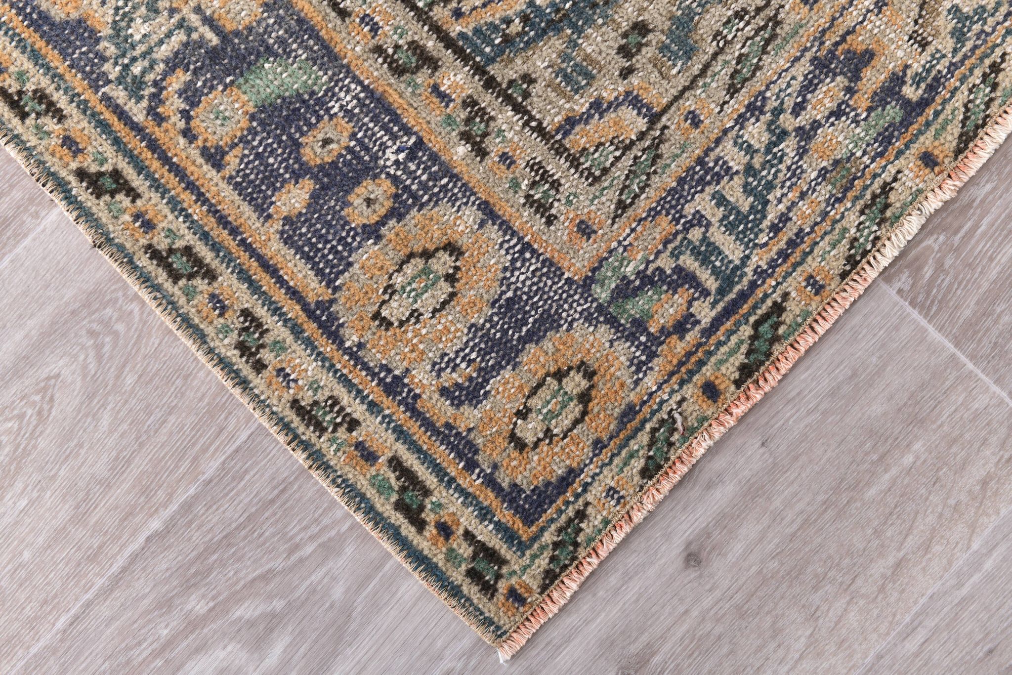 Tapis vintage classique orange 57s 158x260 cm