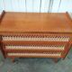 Commode vintage rotin pieds compas