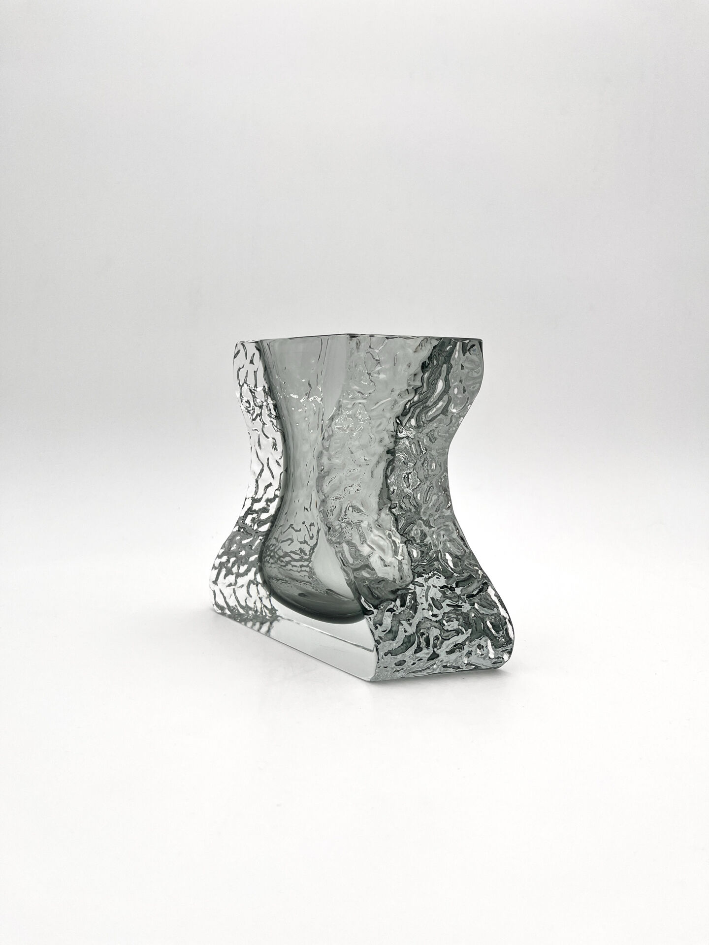 Vase Mandruzzato Murano Sommerso Fumé Texture Givrée Design 70s