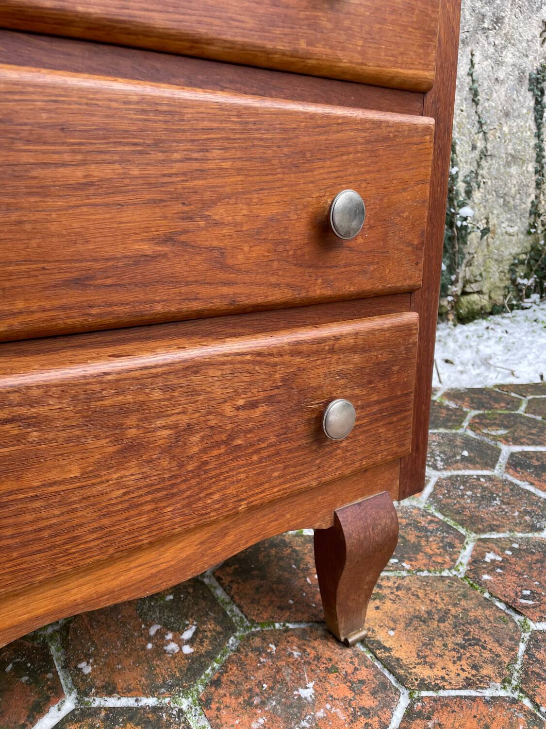 Vintage chest of drawers