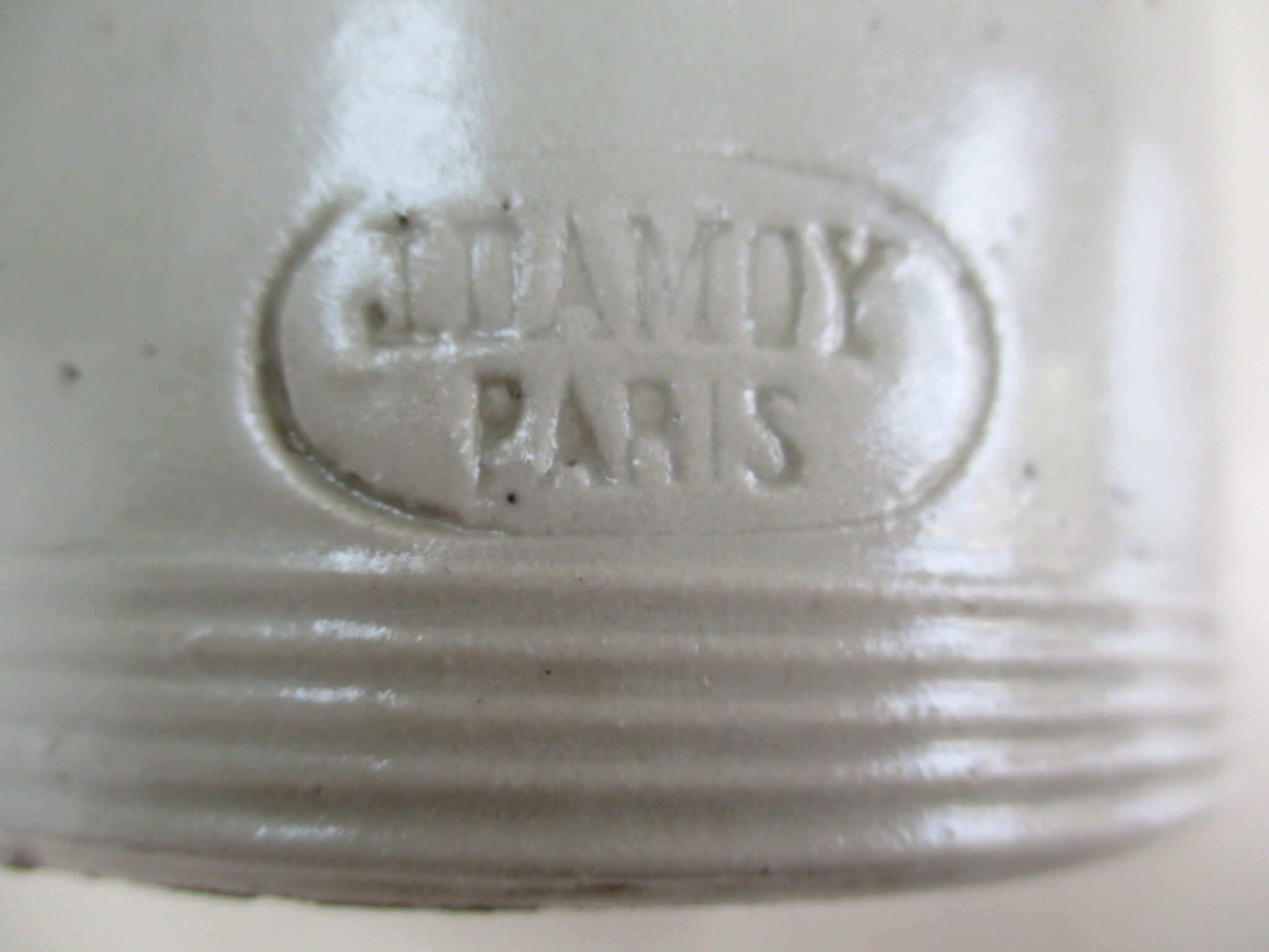 Former Damoy Paris sandstone mustard pot