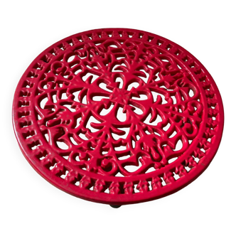 Vintage enamelled cast iron trivet