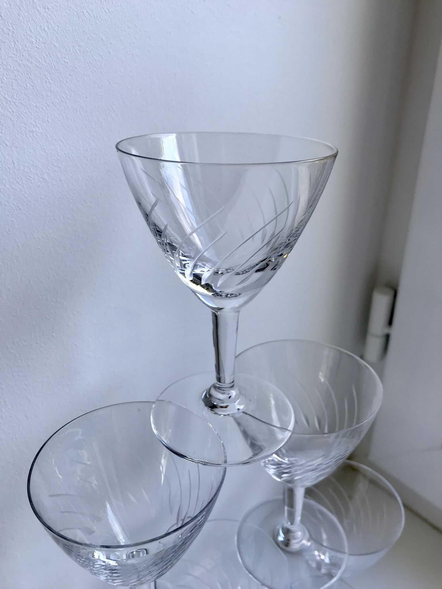 Lot 6 crystal wine glasses engraved 50s