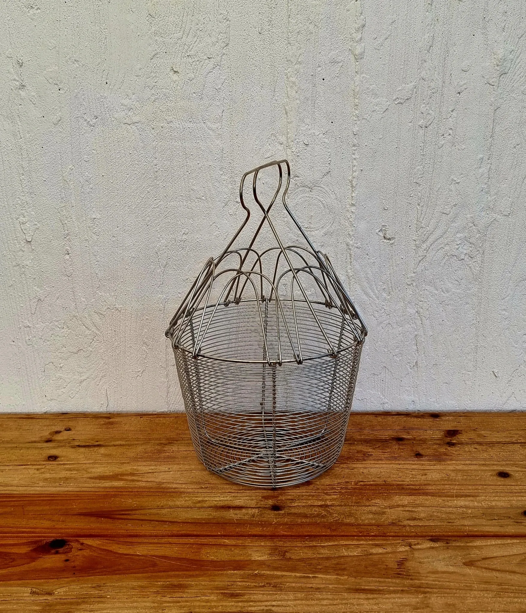 Vintage rigid woven metal salad bowl