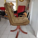 70s swivel chair