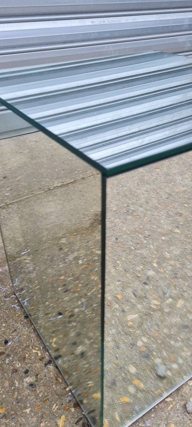 Sofa end cube mirror