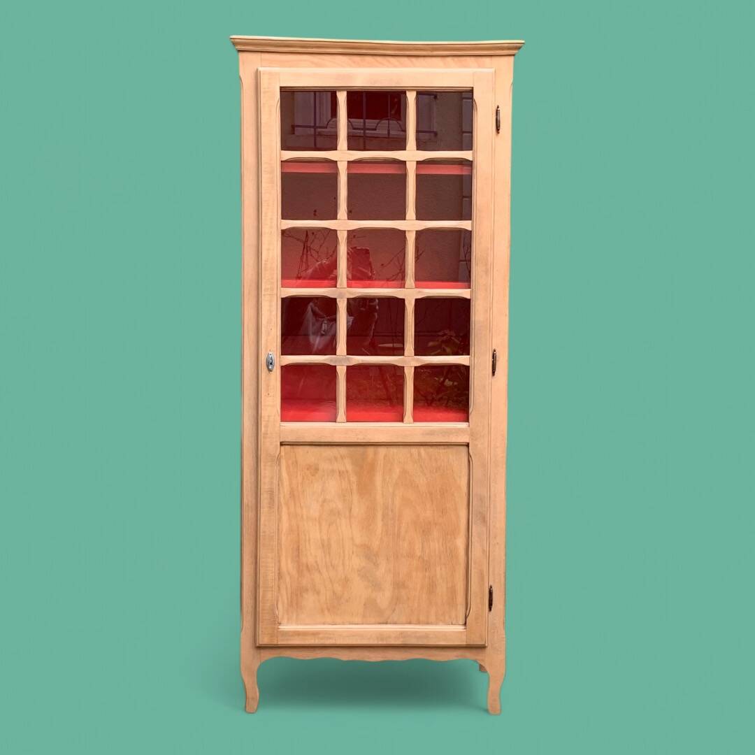 Armoire bonnetière parisienne vintage bois brut