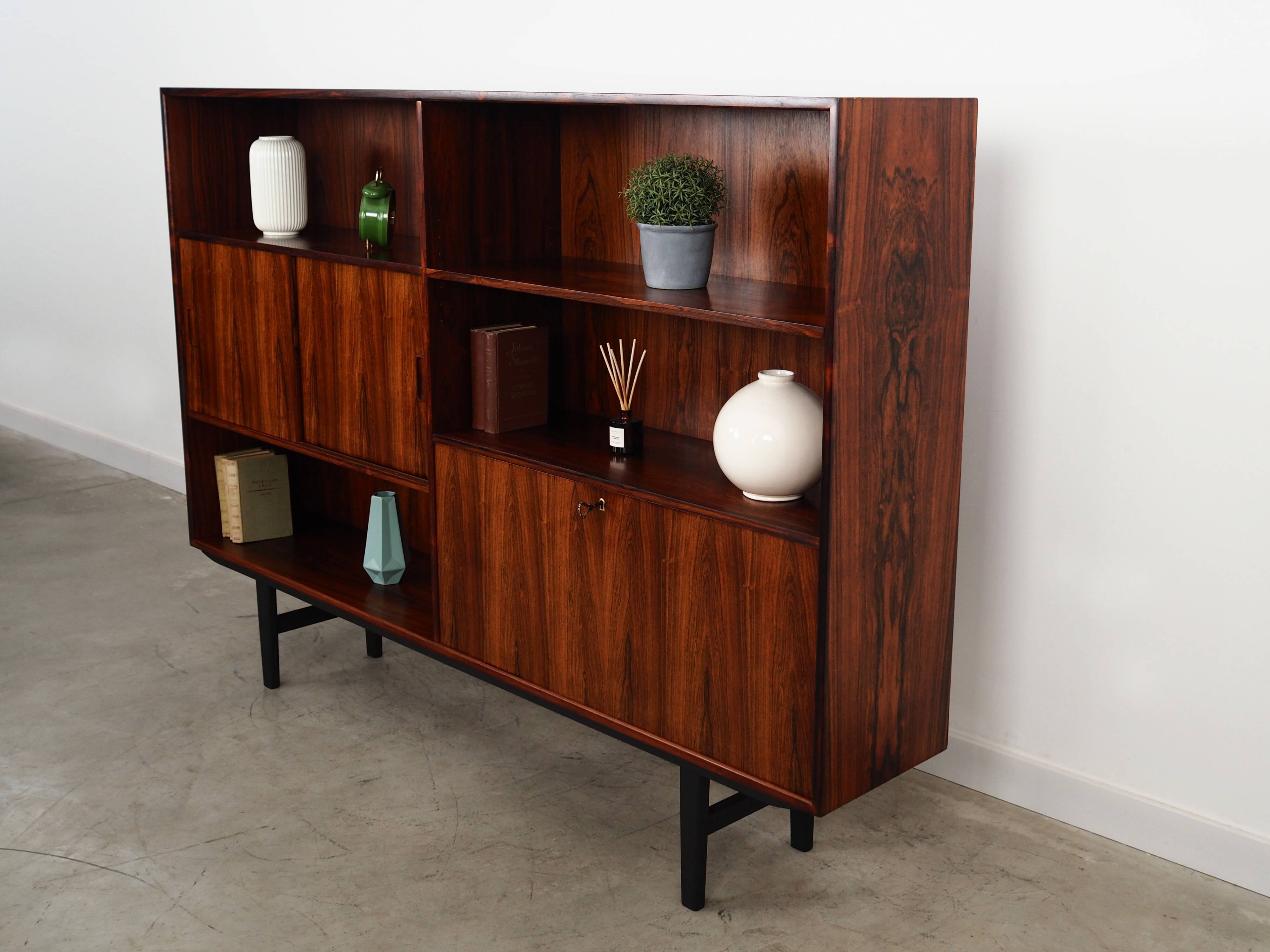 Rosewood bookcase, Danish design, 1970s, designer: Erik Jensen, production: Westergaards Møbelfabrik