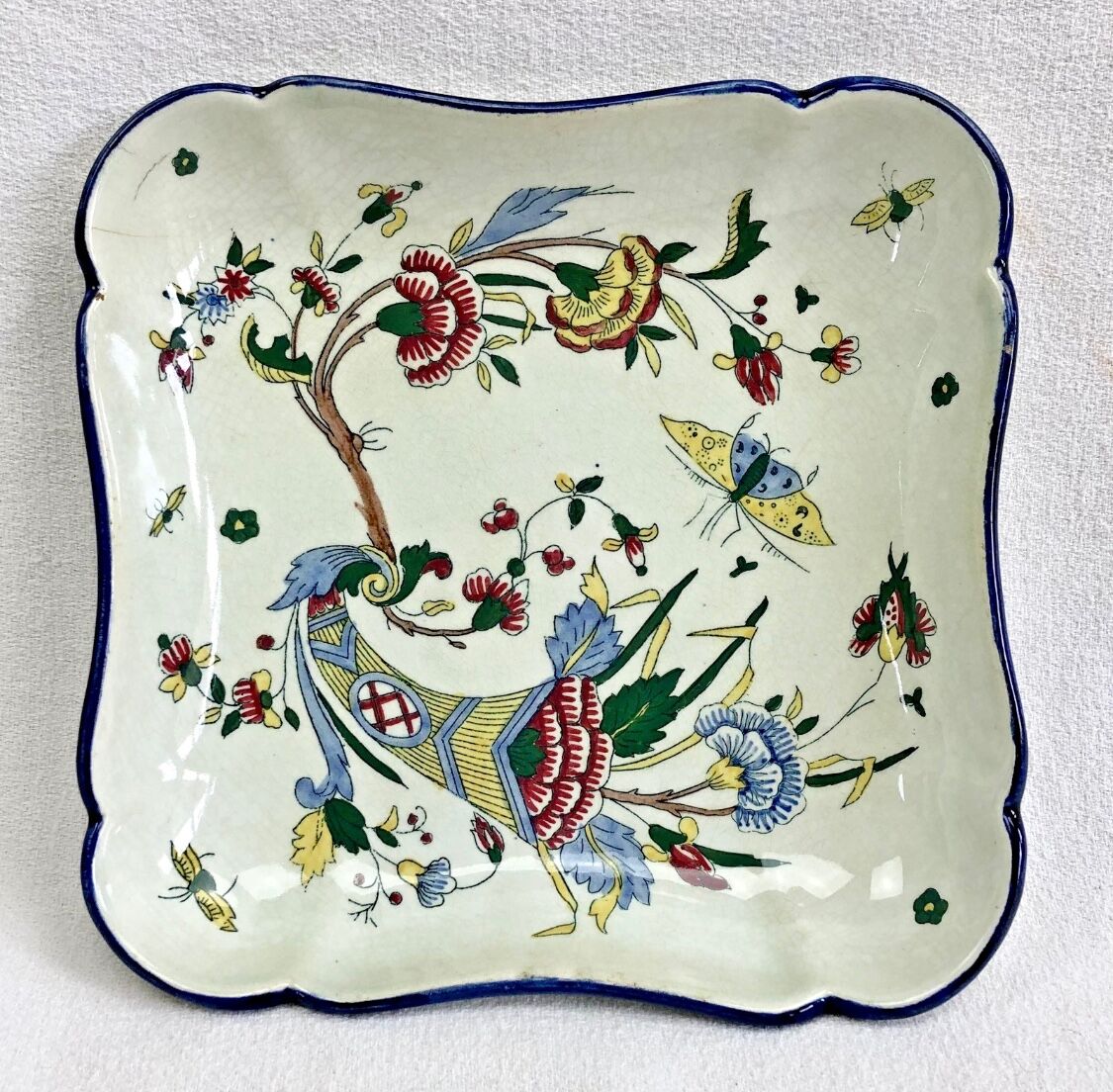 Antique hollow dish Gien cornucopia 1875/1935