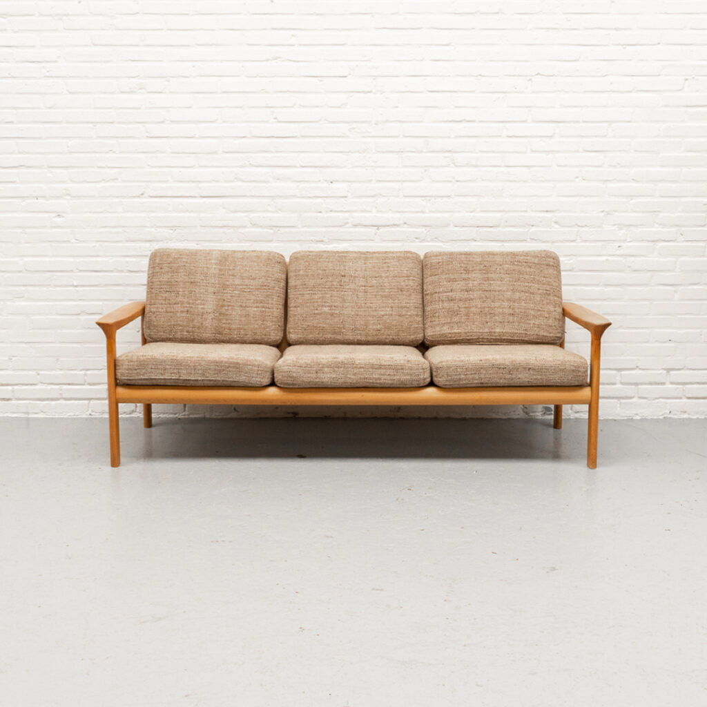 Borneo three-seater sofa Sven Ellekaer Komfort