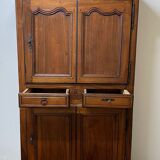 Cabinet in walnut of the nineteenth century