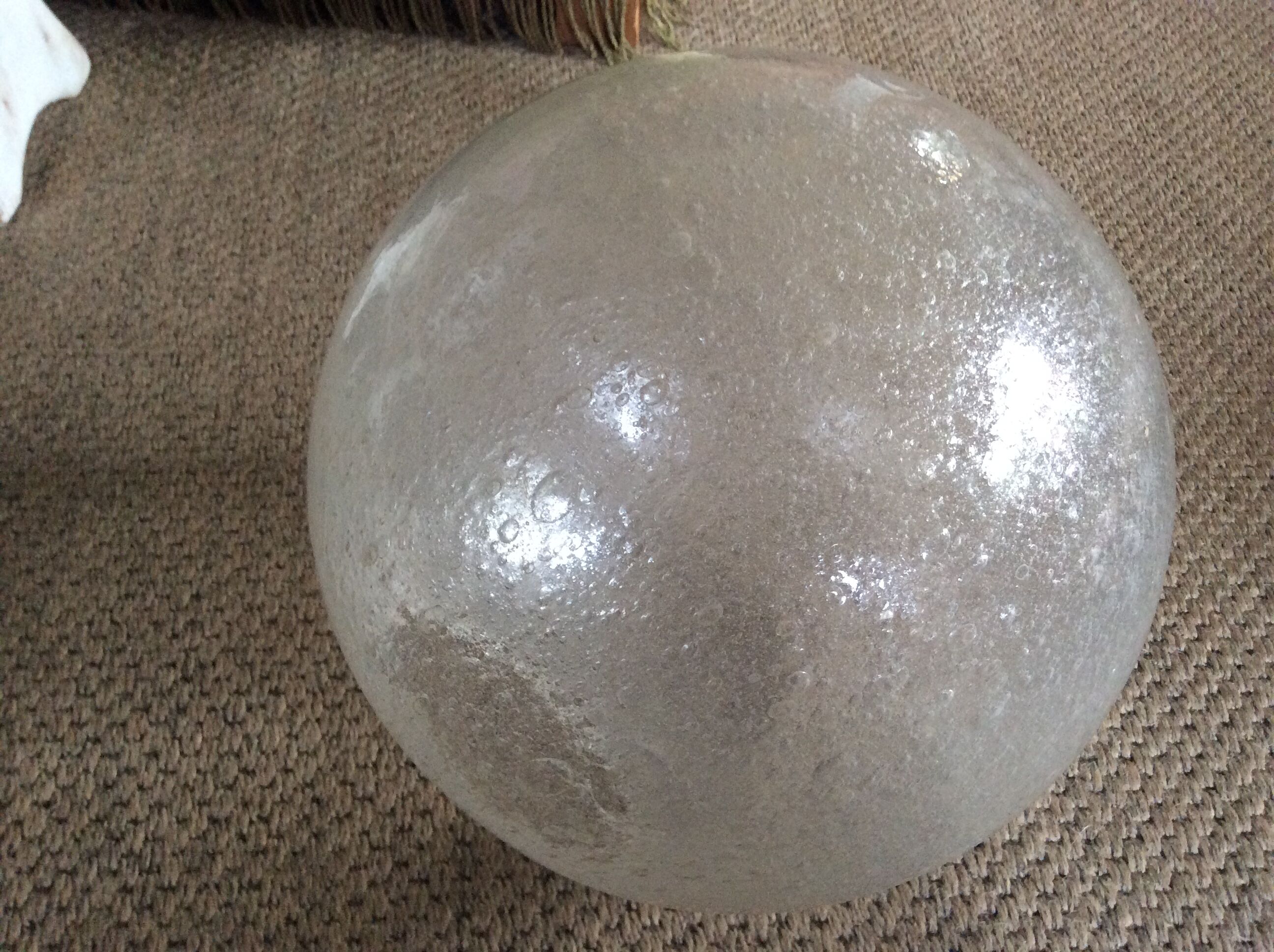 Ball suspension